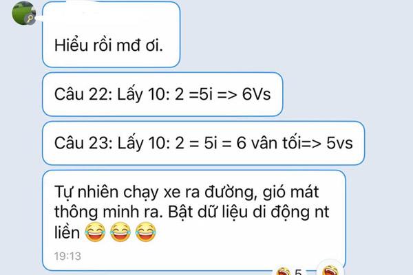 At 7pm, the teacher texted and found the answer, read his message and laughed