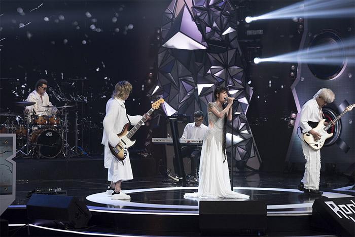 Loạt hit Bức Tường vang lên trên sân khấu chung kết Rock Việt-3