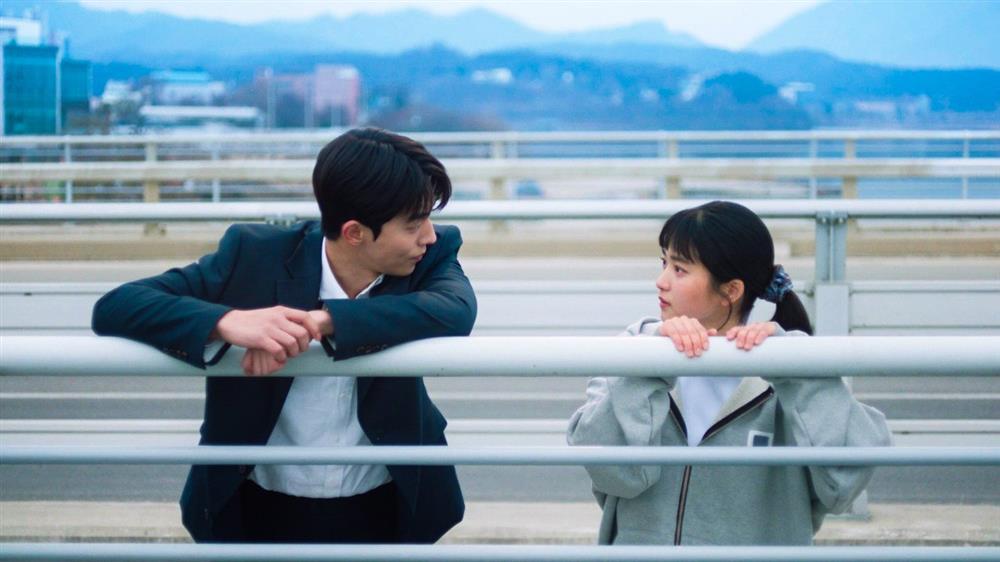 Phim của Kim Tae Ri bị chỉ trích vì lãng mạn hóa chuyện yêu trẻ vị thành niên-5