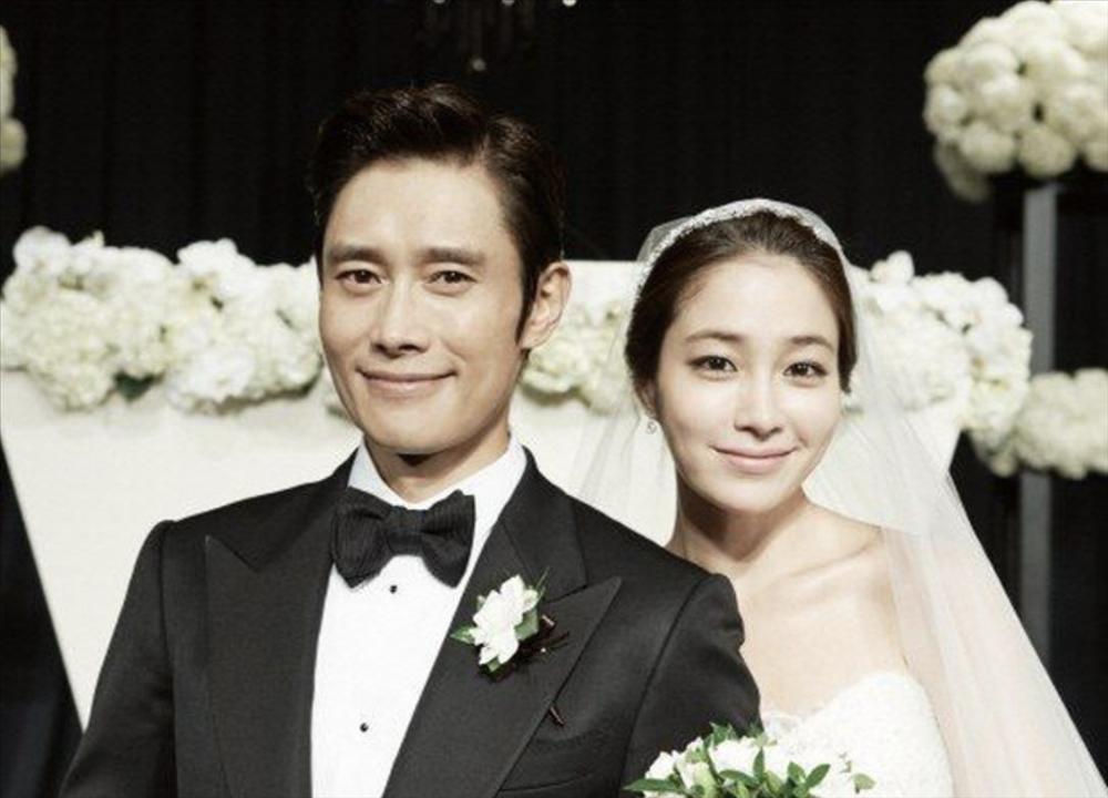 The reason Lee Min Jung is still willing to forgive her bad husband Lee Byung Hun-4