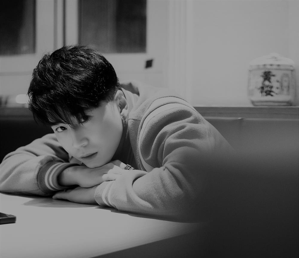 Karik hé lộ bệnh tình nhưng sao phải quay xe xóa vội?-1