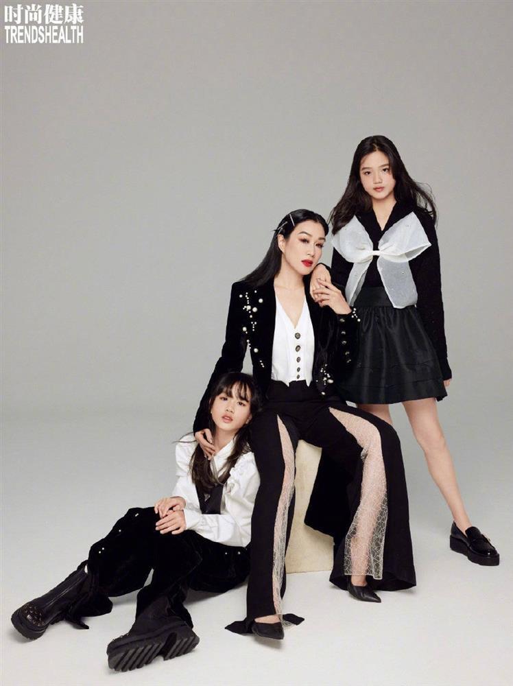 Nhan sắc 2 con gái mỹ nhân gốc Việt Chung Lệ Đề-5