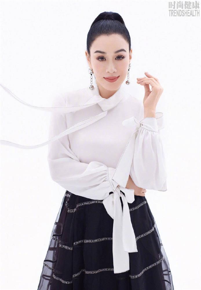 Nhan sắc 2 con gái mỹ nhân gốc Việt Chung Lệ Đề-7