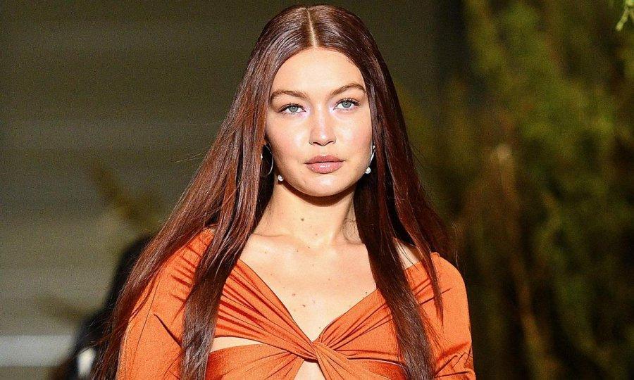Gigi Hadid hé lộ mẹo dưỡng da toàn diện cho mẹ bỉm sữa-2