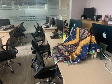 Vì sao F0 ra đường-2