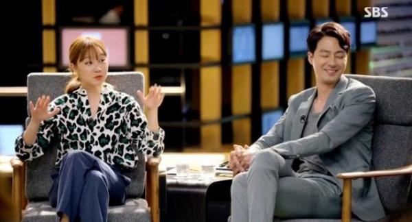 5 cặp đôi phim Hàn từ ghét nhau cay đắng sau lại yêu không lối thoát-9