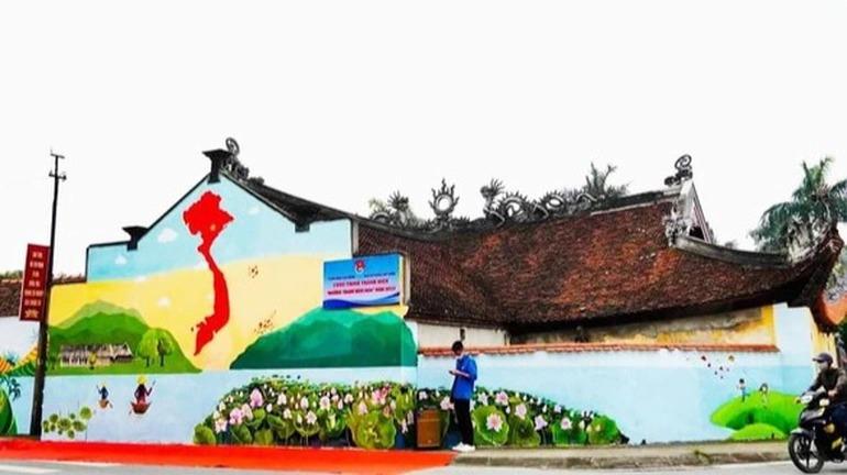 Urgently remove murals infringing on national monuments in Hai Duong-1