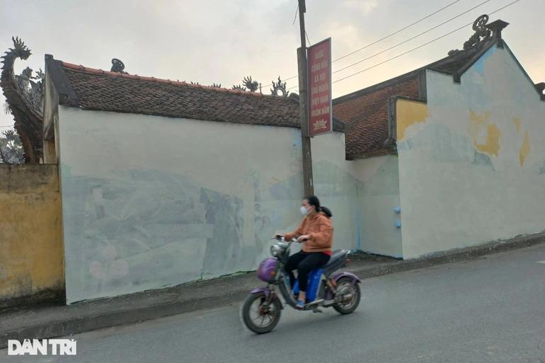 Urgently remove murals infringing on national monuments in Hai Duong-3