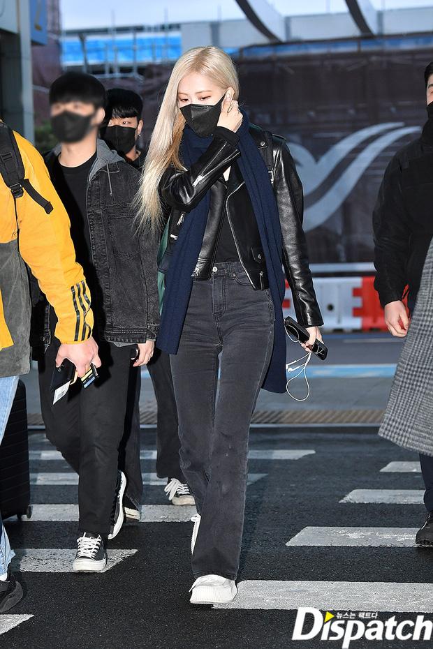 Rosé turned the airport into a catwalk after recovering from COVID-19-3