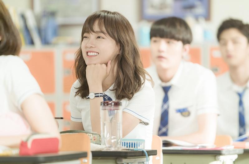 Nữ chính Hẹn Hò Chốn Công Sở lên hương nhờ được nhường vai-4