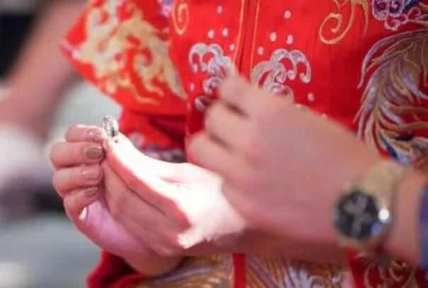 Vì sao nam không lấy vợ năm, nữ không cưới chồng sáu?-4