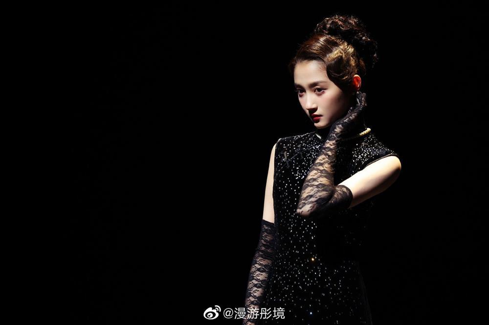 Quan Hiểu Đồng cosplay Chương Tử Di đẹp đến nao lòng-7