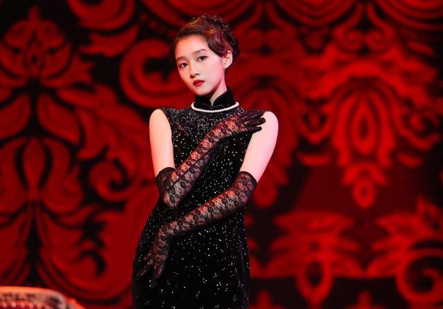 Quan Hiểu Đồng cosplay Chương Tử Di đẹp đến nao lòng-8