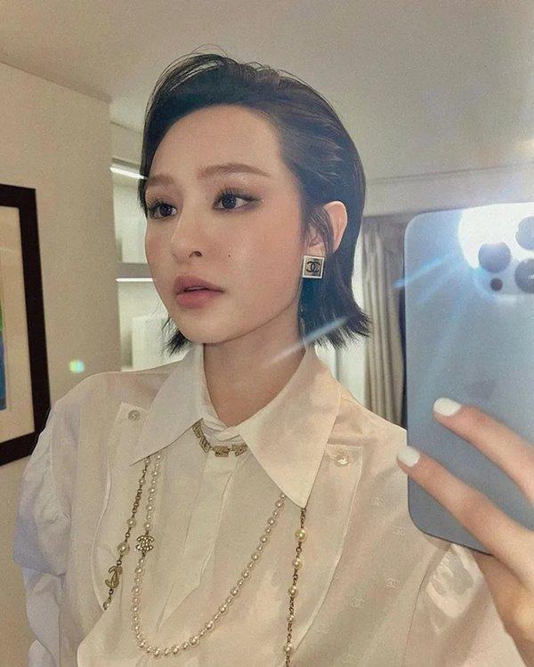 Hiền Hồ sở hữu loạt đồ hiệu đắt xắt ra miếng nhìn mà phải choáng-5