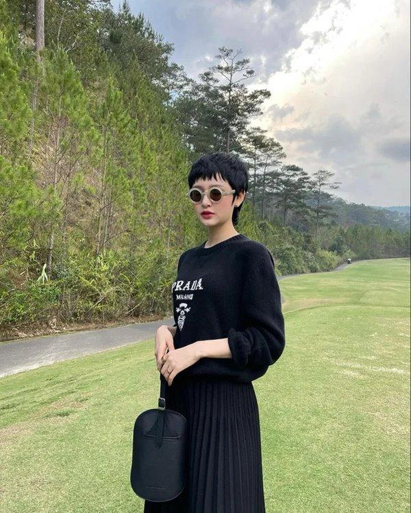 Hiền Hồ sở hữu loạt đồ hiệu đắt xắt ra miếng nhìn mà phải choáng-6