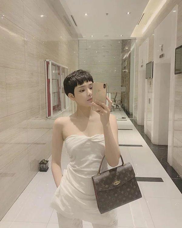 Hiền Hồ sở hữu loạt đồ hiệu đắt xắt ra miếng nhìn mà phải choáng-13