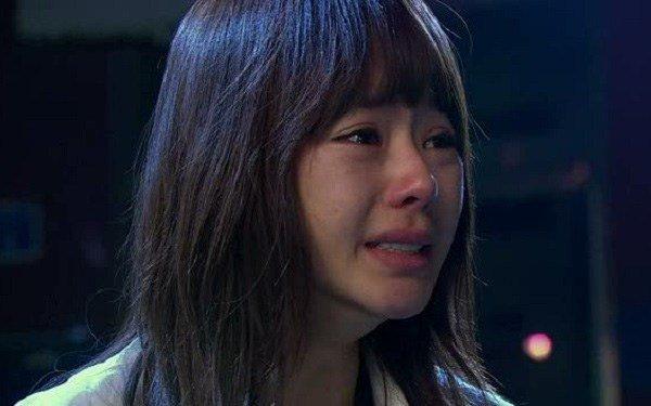 Em họ chồng dẫn bạn trai sang chơi, tôi ngã xuống ao khi nhìn thấy mặt-2