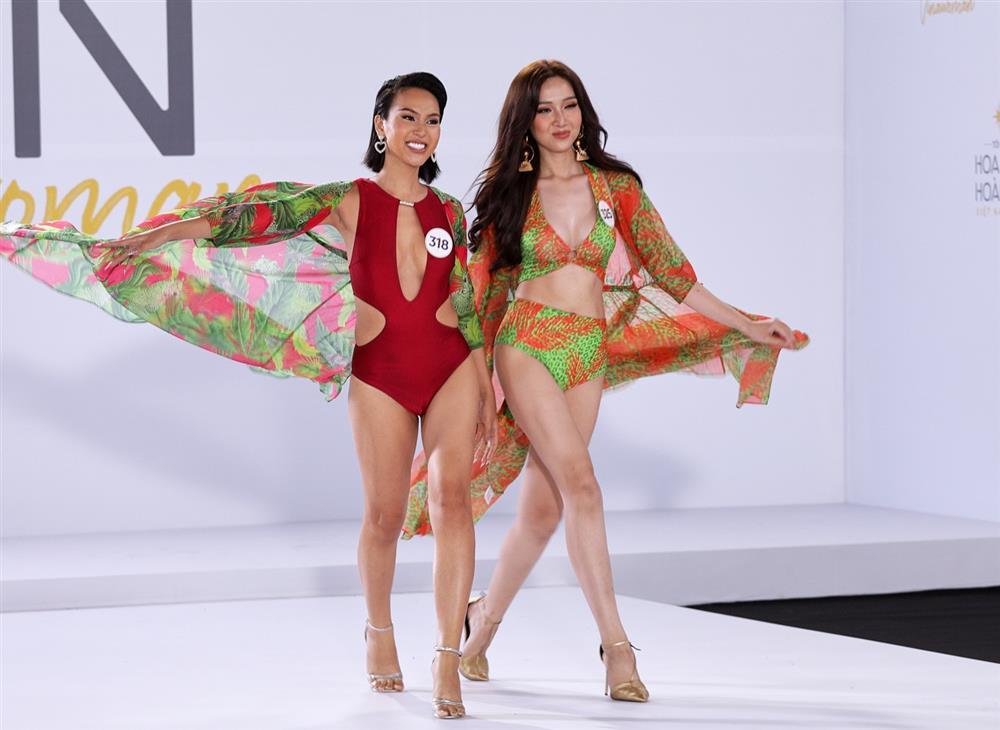 Thí sinh Miss Universe Vietnam thi bikini: Lính mới có lép vế celeb?-19
