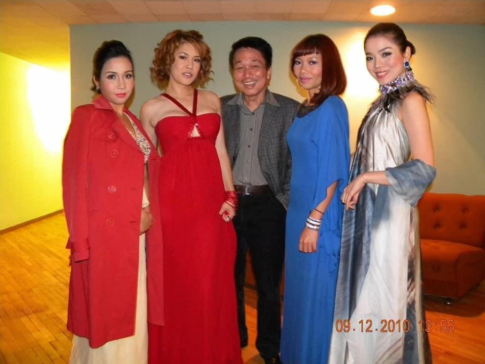 Ảnh bầu bí hiếm hoi của ca sĩ Lệ Quyên-1