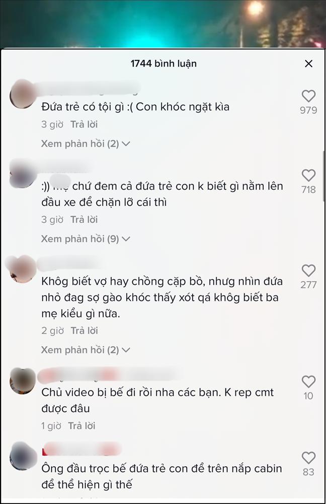 Đánh ghen rùm beng tại Hà Nội, ôm con nhỏ chặn đầu ô tô-2