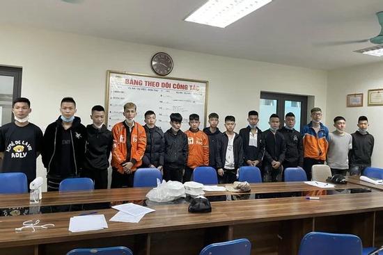 Ngăn chặn khoảng 80 người hỗn chiến tại Hà Nội
