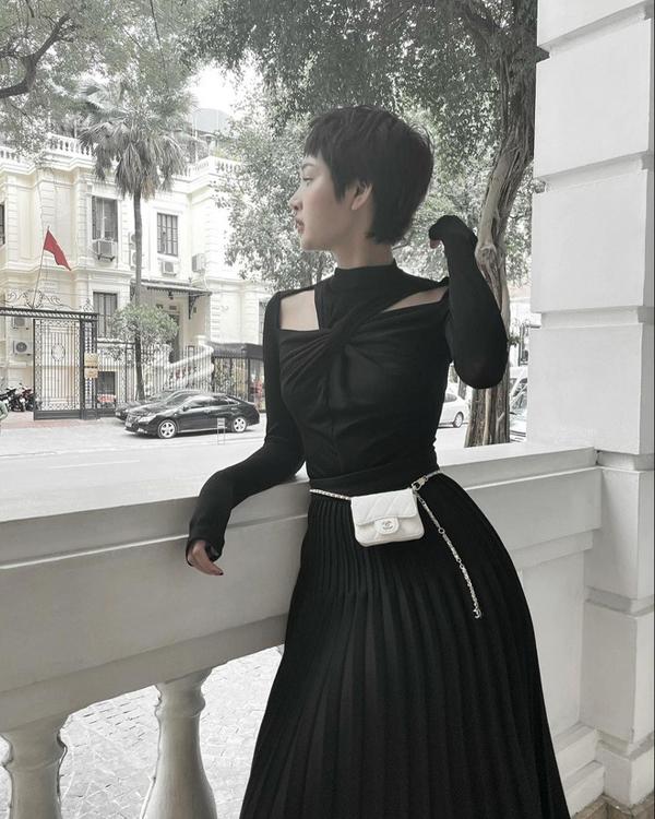 Chiếc áo Hiền Hồ, Hải Tú, Quỳnh Thư cùng mặc có gì mà hot thế?-2