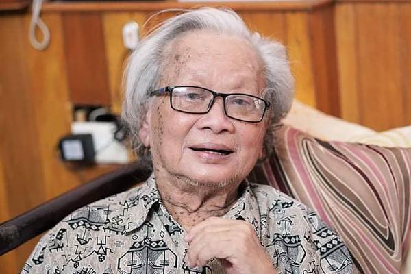 Composer Hong Dang, the author of the song Hoa Sua passed away