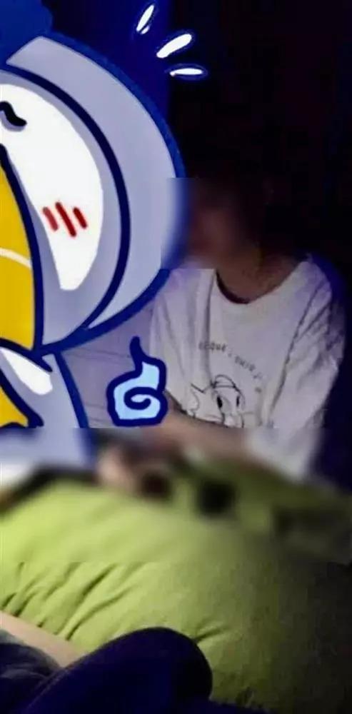 SỐC: Lộ clip H.H mây mưa và bí mật khủng khiếp sau drama?-3