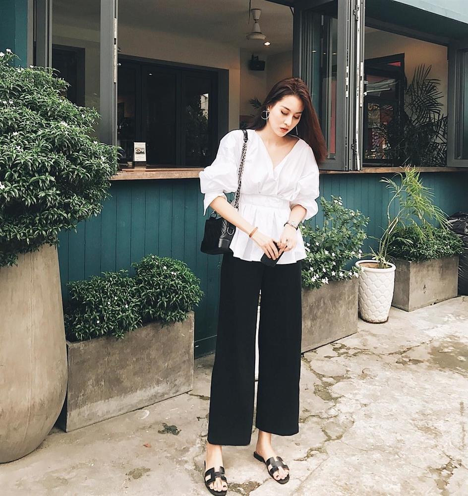 Bóc giá outfit Hiền Hồ đi xem đất cùng anh nương tựa U60-10