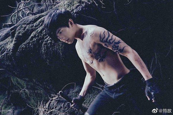 Sao Hoa ngữ cơ bắp pha ke: Có người chi cả trăm triệu để được 6 múi-19