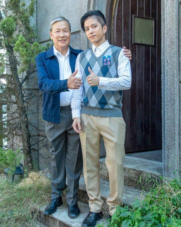 Nam diễn viên 42 tuổi mà toàn đóng vai sinh viên, tiêu chuẩn nhan sắc màn ảnh mới là đây-2