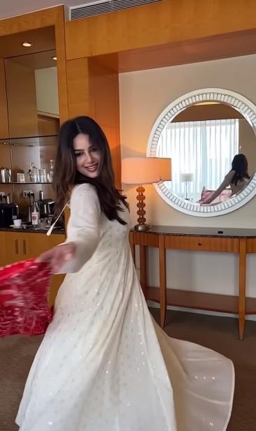 Miss Universe 2021 gây tiếc nuối trong lễ Homecoming ở Ấn Độ-5