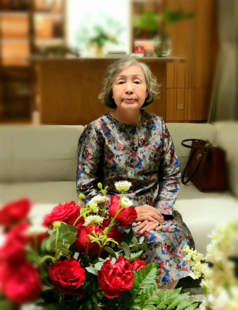 Revealing a stylish young photo of the powerful mother-in-law of CEO Ho Nhan-10