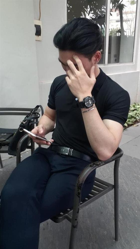 Sự thật ngã ngửa về thầy giáo hot nhất cõi mạng hôm qua-3