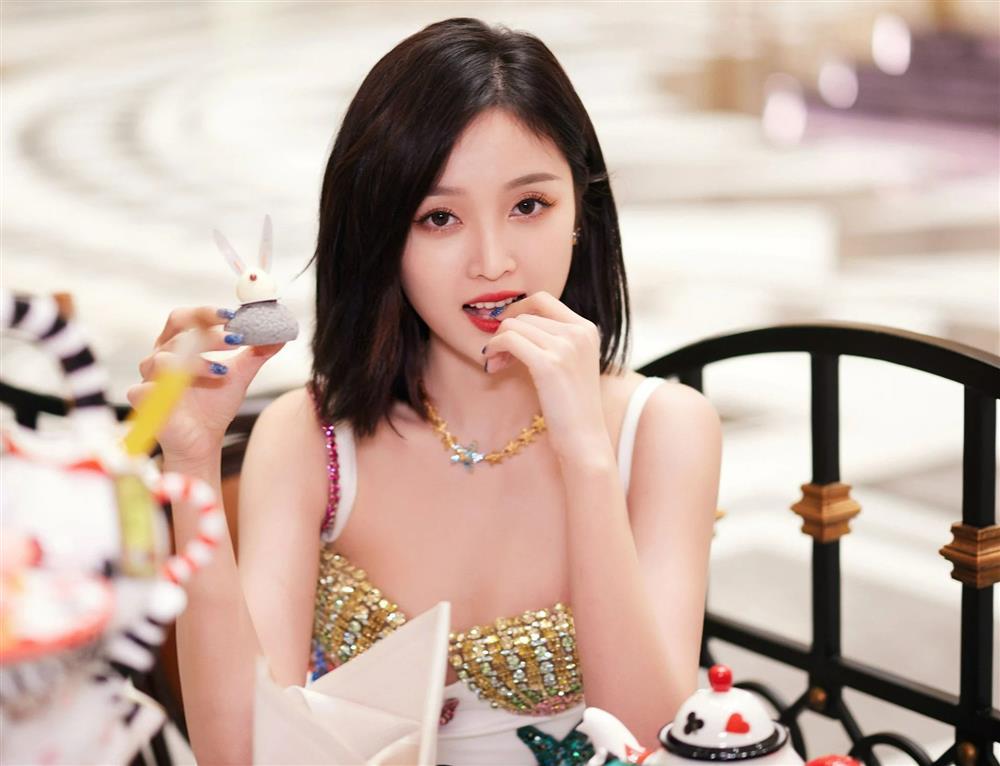 Lý do Trung Quốc cấm nghệ sĩ phô trương cuộc sống giàu có-1