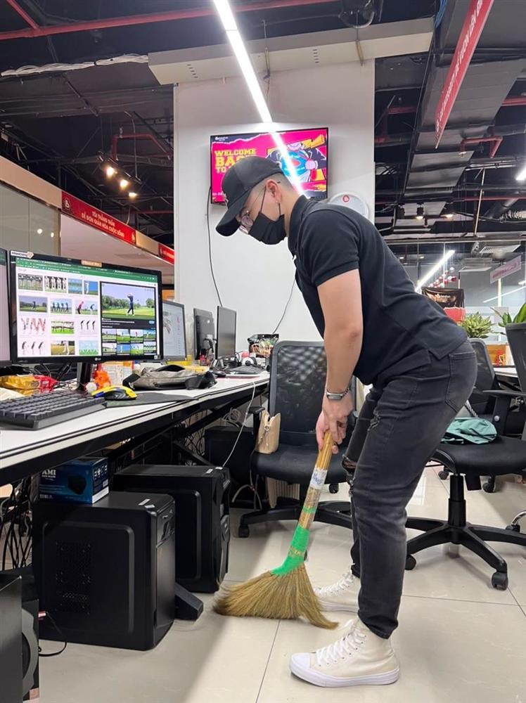 Cư dân mạng bắt trend check-in sang chảnh với gậy golf tự chế-6