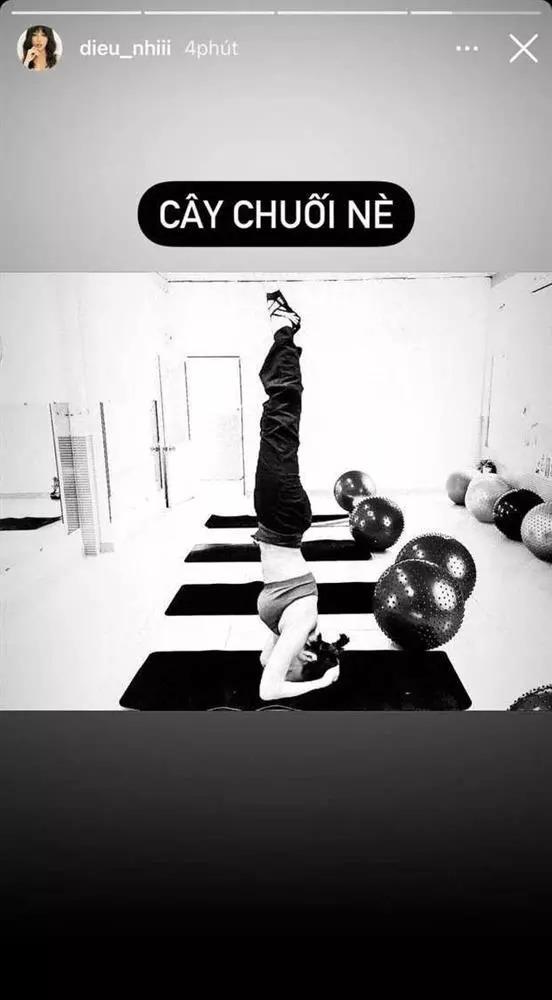 Diệu Nhi lại lộ bụng to như gái mới đẻ-7