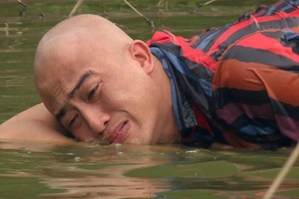 Dở khóc dở cười với những cảnh quay dưới nước của phim Việt-6