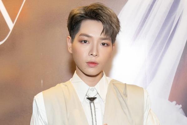 Phốt Khắc Hưng đạo nhạc vắt từ Đông sang Tây nơi nào cũng thấy-18