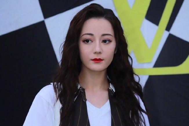 Sao nam xứ Đài tính chuyện xuất gia sau khi bị phụ tình-4