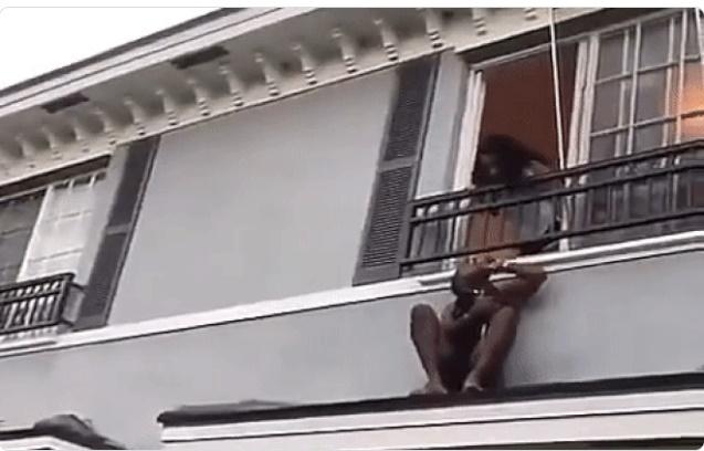 Chồng về lúc vợ mây mưa trai trẻ, gã nhân tình thốn khó tả-1