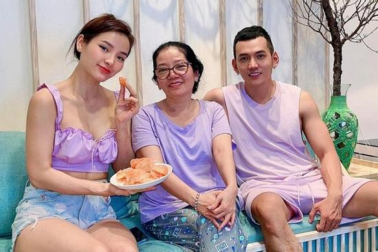 Phương Trinh Jolie thương mẹ chồng như mẹ ruột