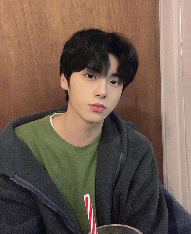 Nhờ shipper check ngoại hình bạn gái qua mạng, trai trẻ suýt ngất-1