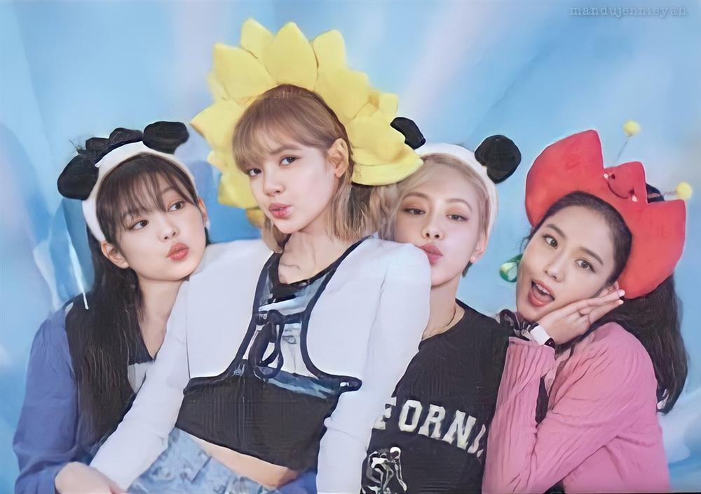 Phốt Khắc Hưng đạo nhạc vắt từ Đông sang Tây nơi nào cũng thấy-16