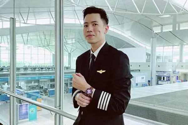 The youngest captain in Vietnam, Nguyen Quang Dat, passed away