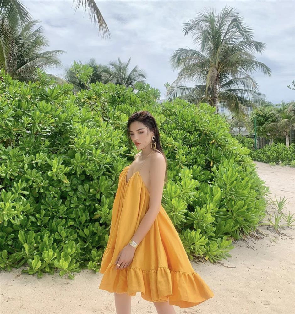 Học Kỳ Duyên - Minh Triệu phối đồ đi du lịch biển chill hết nấc-2