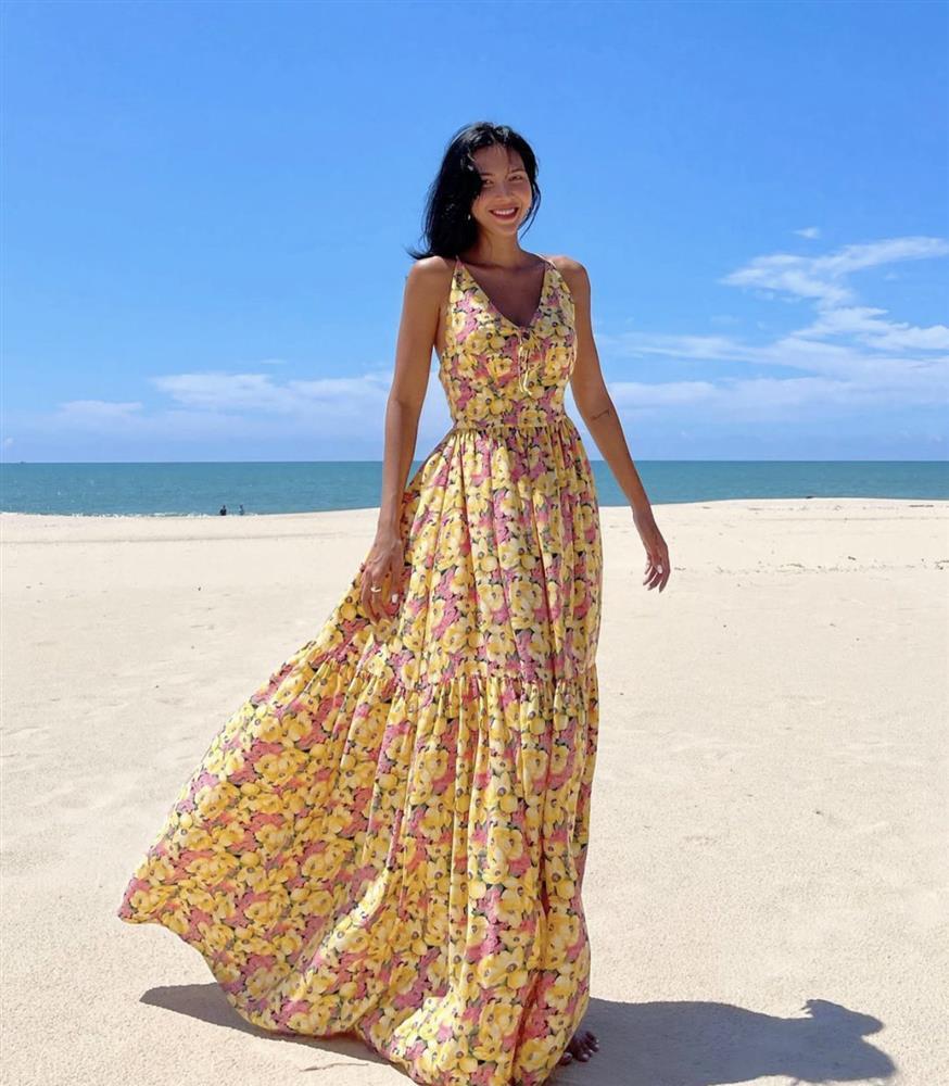 Học Kỳ Duyên - Minh Triệu phối đồ đi du lịch biển chill hết nấc-5