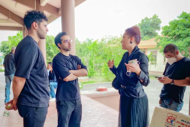 Phi Thanh Vân đáp thế nào khi con trai hỏi không có cha à??-3