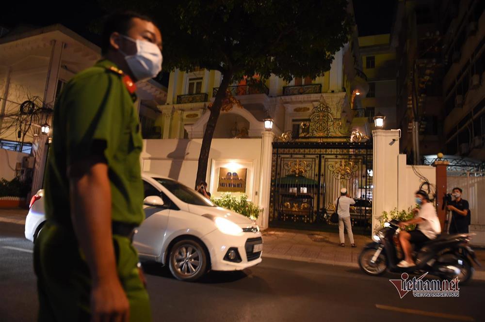 Bà Nguyễn Phương Hằng bị bắt và giới hạn đỏ trên mạng-1