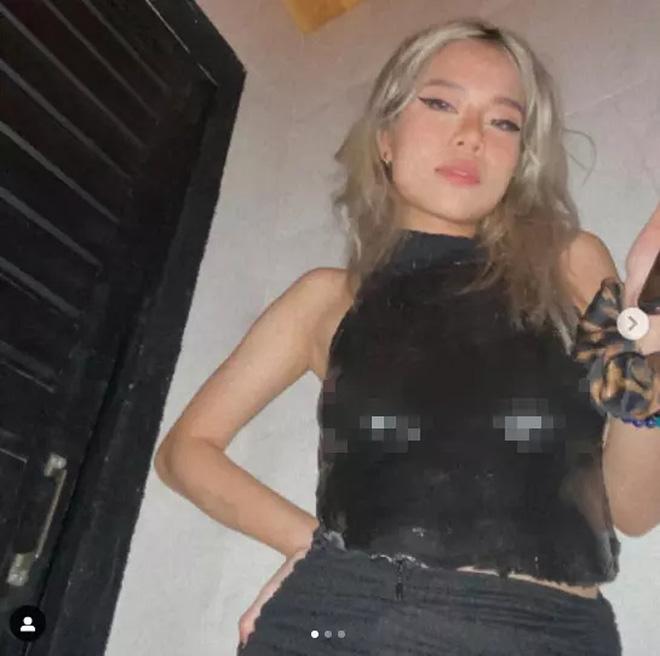Rapper Tlin intentionally exposed nipples?-4